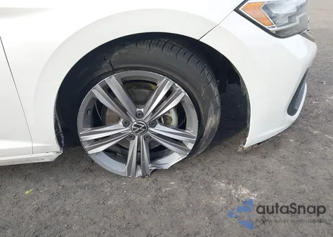 2022 Volkswagen Jetta 1.5T Se z USA, uszkodzony, nr VIN 3VW7M7BU6NM022579